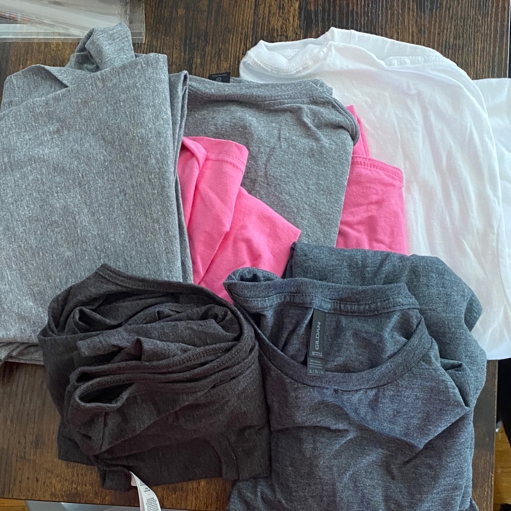 Bundle of Gray and Pink T-Shirts